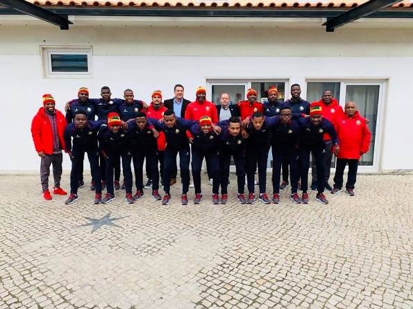 Treinadores da selecção nacional vistam selecçào de Portugal